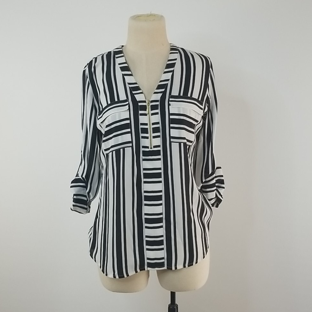 Express white and black striped top small